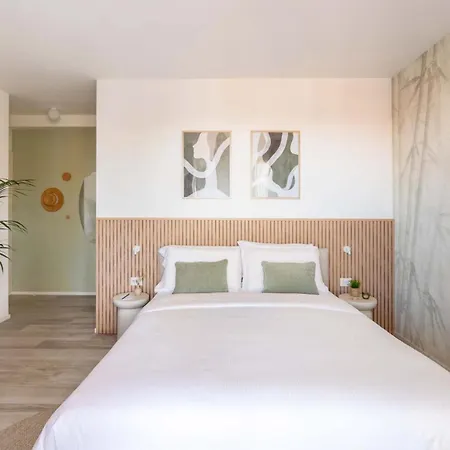 Vibra Tahiti Deluxe Apartament *